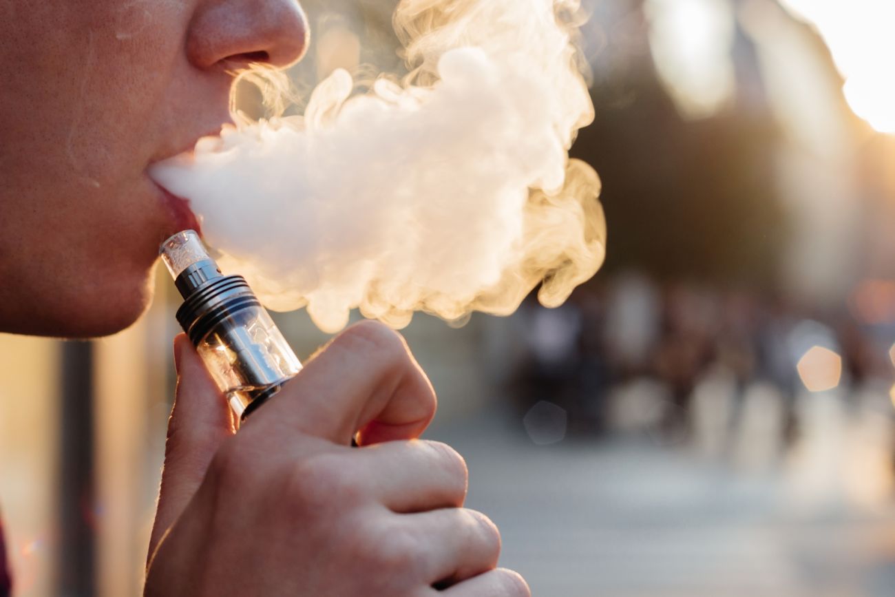 Daily Vaping Dramatically Ups Quit Rate in Heavy Smokers Not